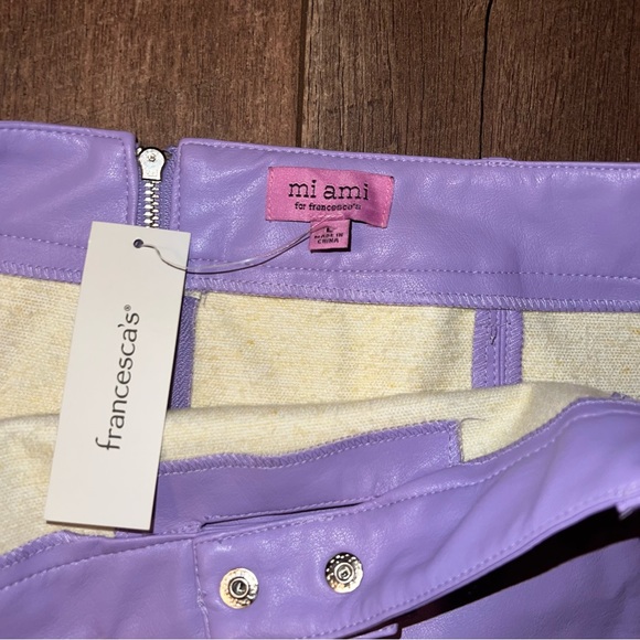 Francesca’s Miami Faux Leather Skirt Purple Lilac Size Large NWT - Picture 2 of 3